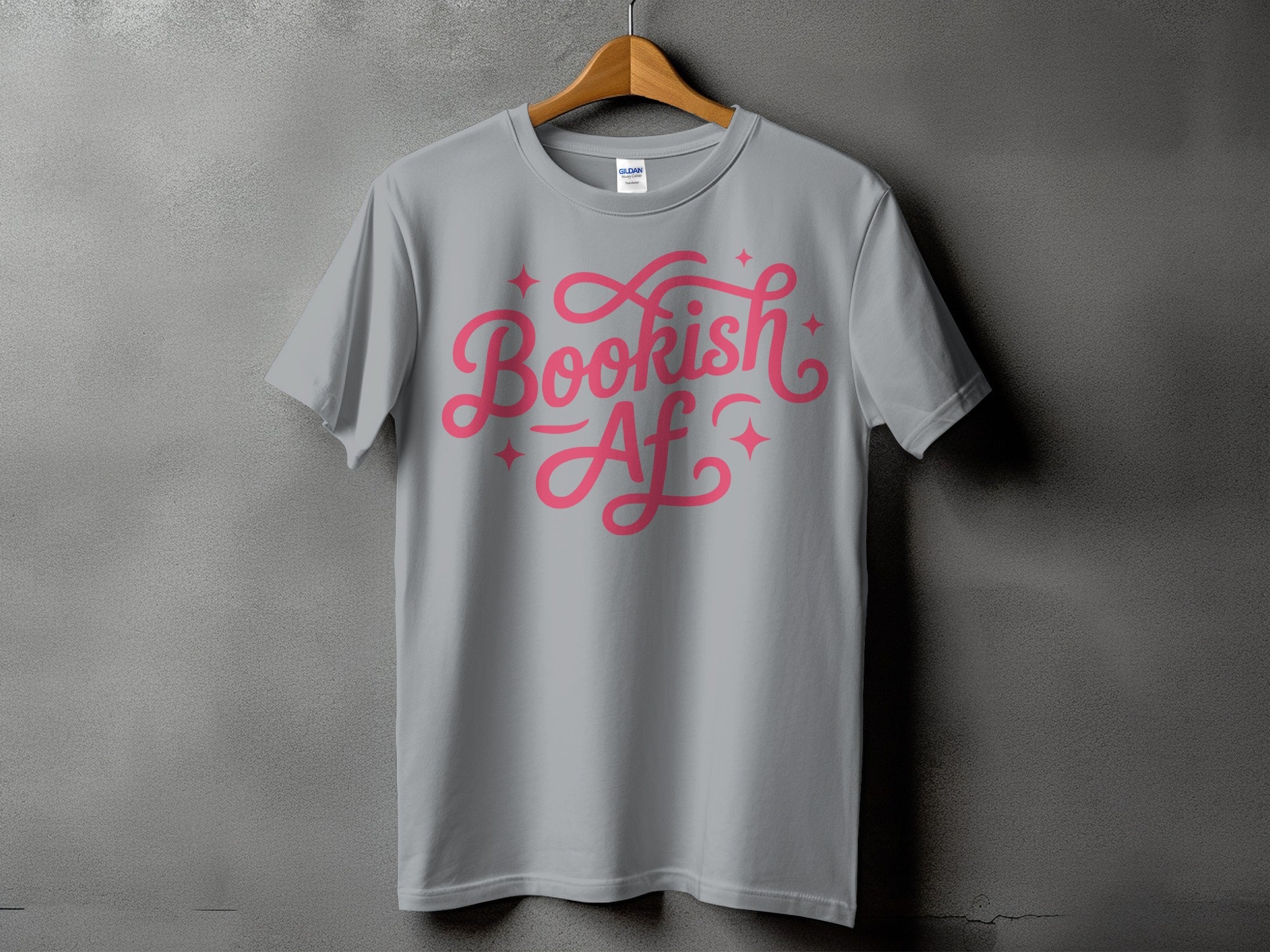 Grey t-shirt with pink "Bookish AF" text and stars.